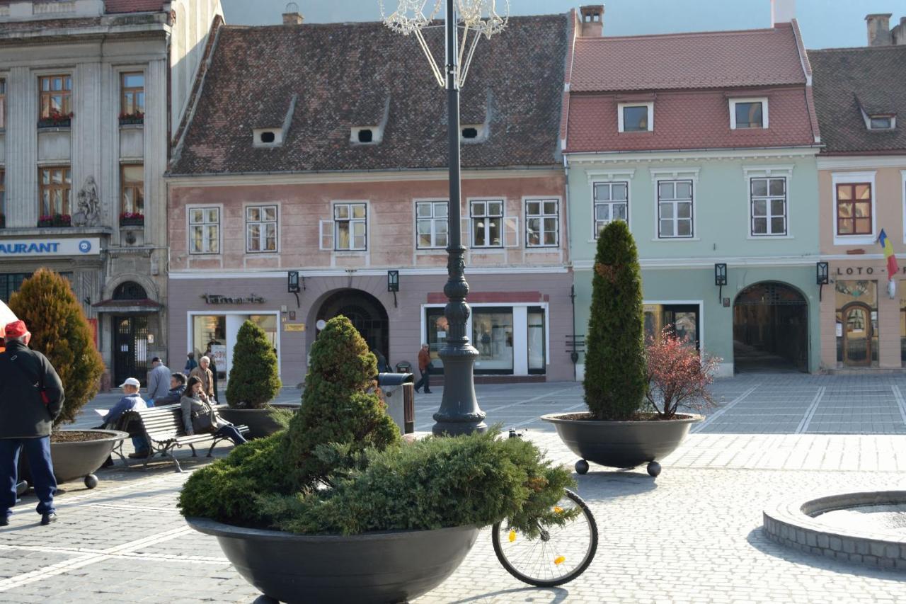 Casa Krone - Piata Sfatului บราชอฟ ภายนอก รูปภาพ
